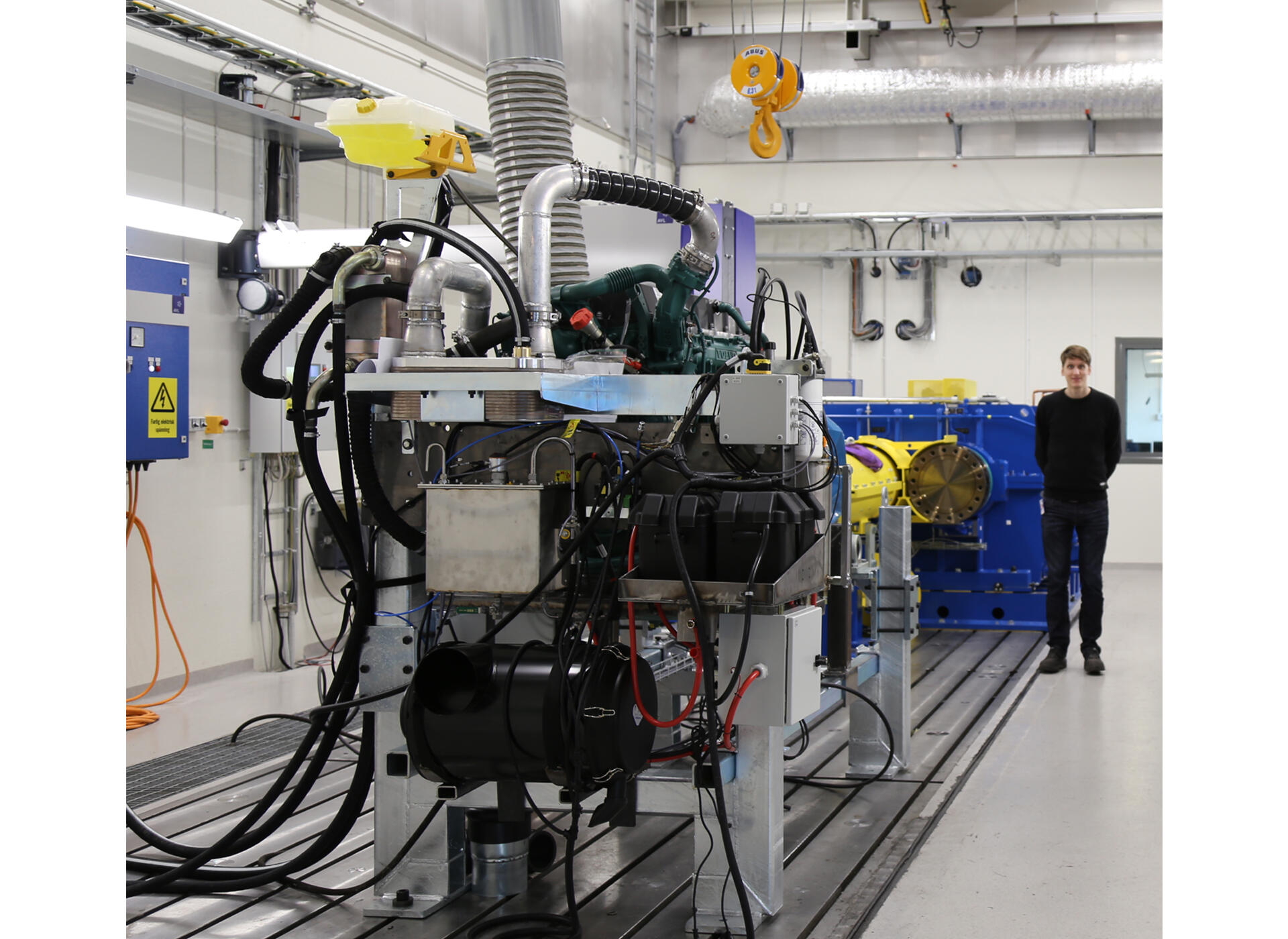 volvo-ce-inaugurates-unique-drivline-test-facility-01-1920x1400