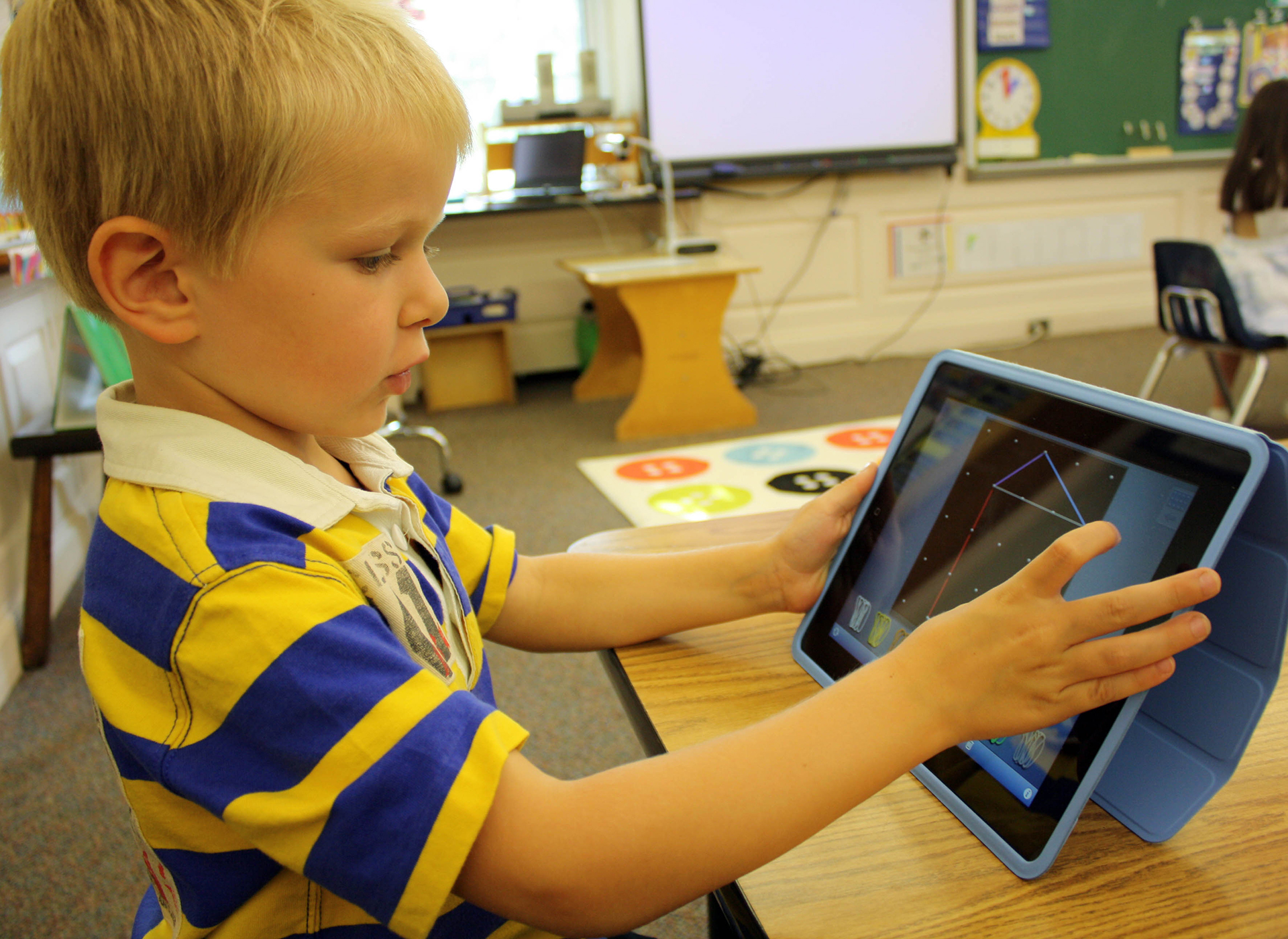 2019_July_Five_Ways_AI_Is_Disrupting_The_Way_We_Live_And_Work_05