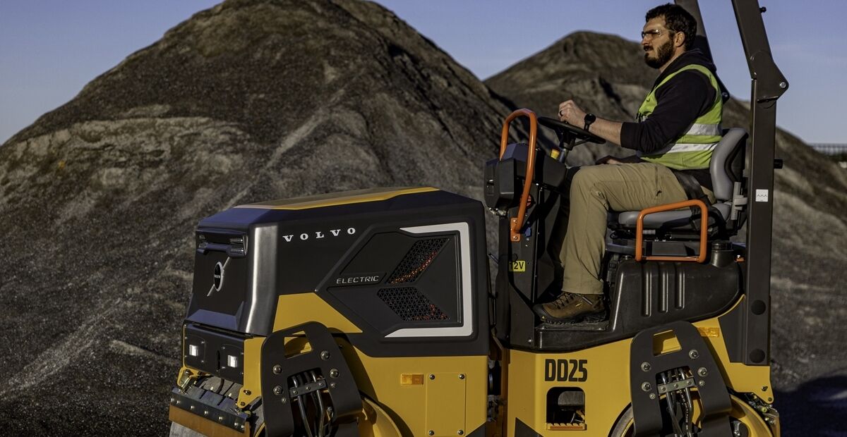 Volvo CE introduces first electric machine for road segment