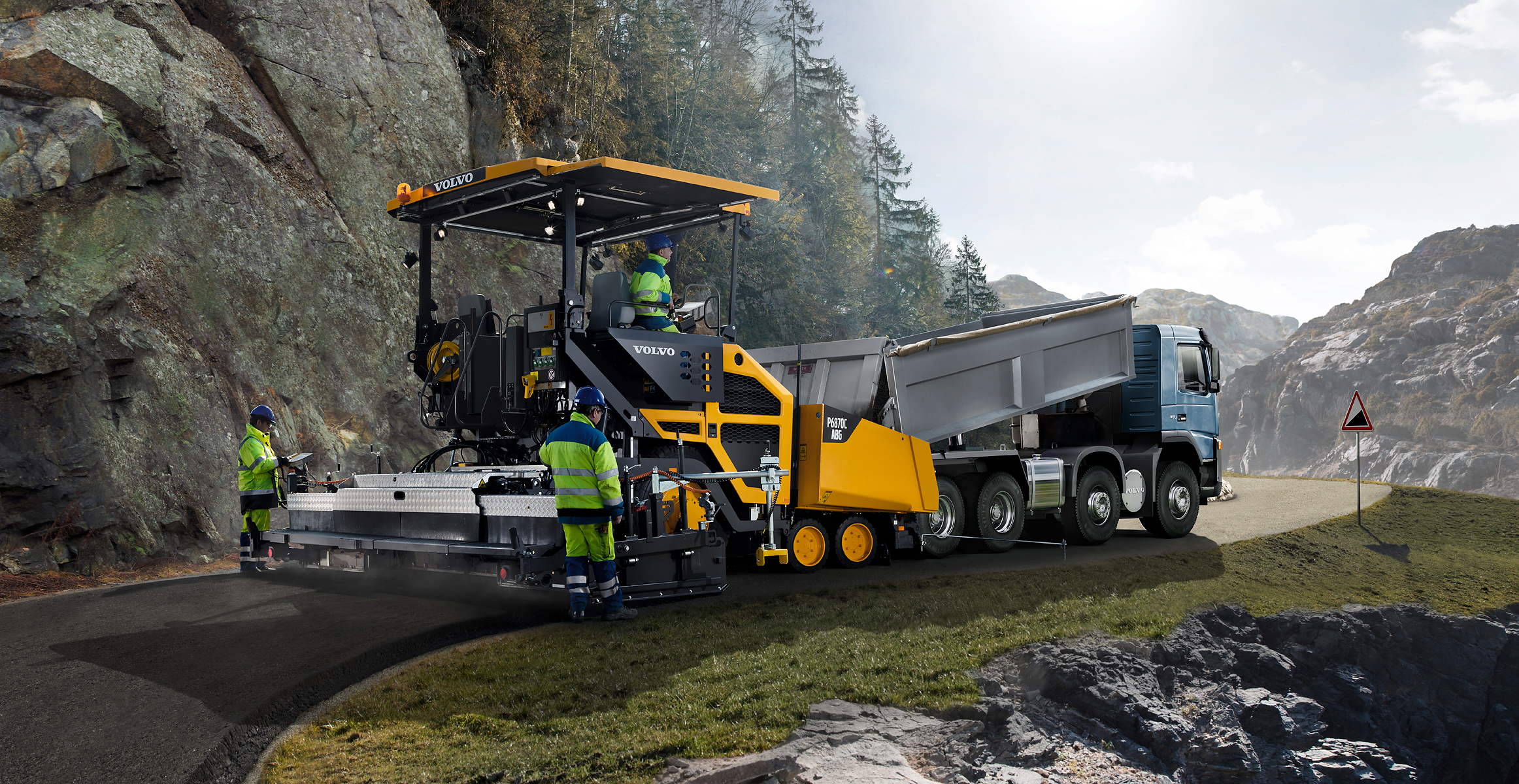 Pavement Vehicles ABG | Titan Paver | Asphalt Paver | Wheeled Paver