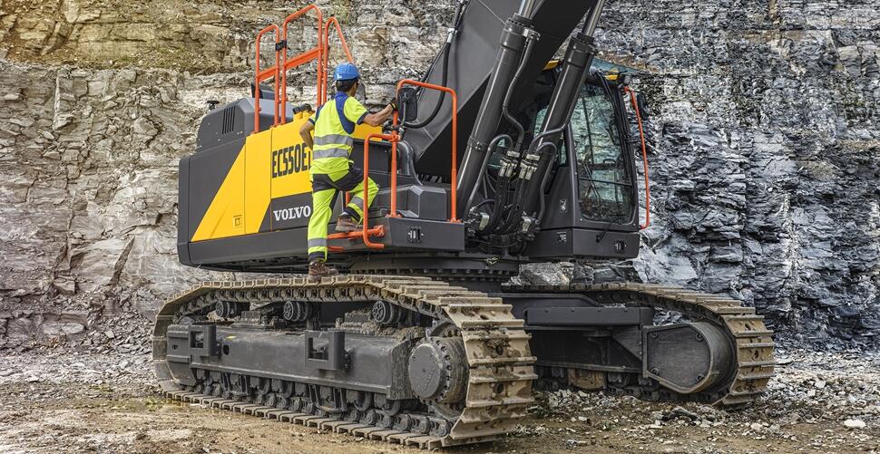 EC530E, EC550E