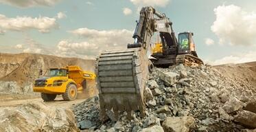 EC750E | Excavators | Overview | Volvo Construction Equipment