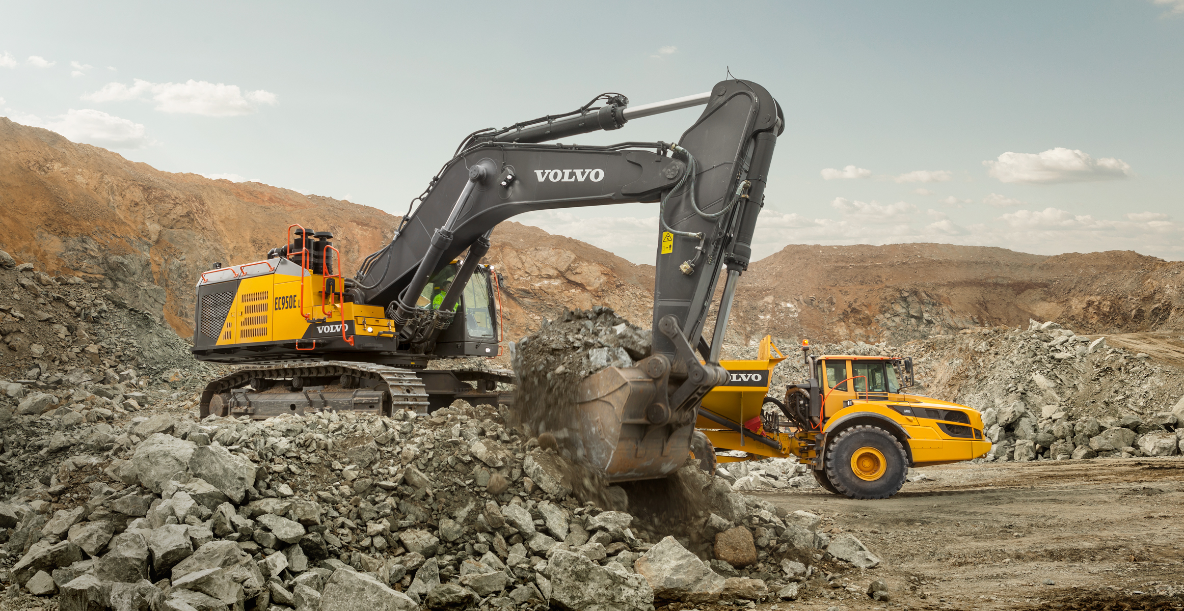 EC950E | Excavators | Overview | Volvo Construction Equipment