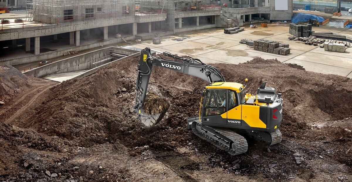 EC140E | Excavators | Overview | Volvo Construction Equipment