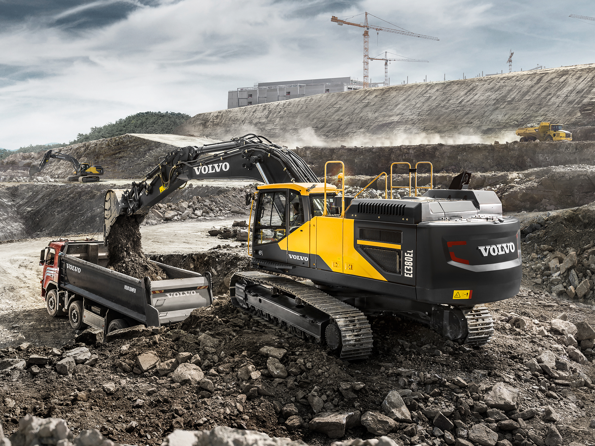 volvo excavator approach