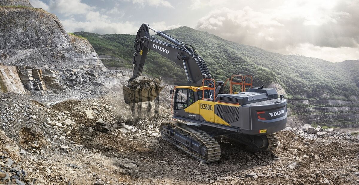 EC550E | Excavators | Overview | Volvo Construction Equipment