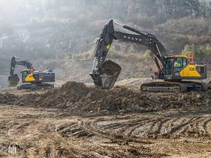 Koparka gąsienicowa Volvo EC260