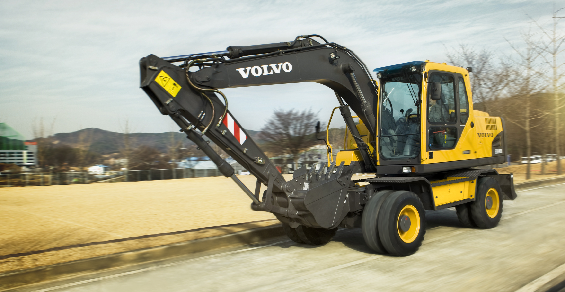 EW145B Prime | Wheeled Excavators | Media gallery | Volvo Construction ...