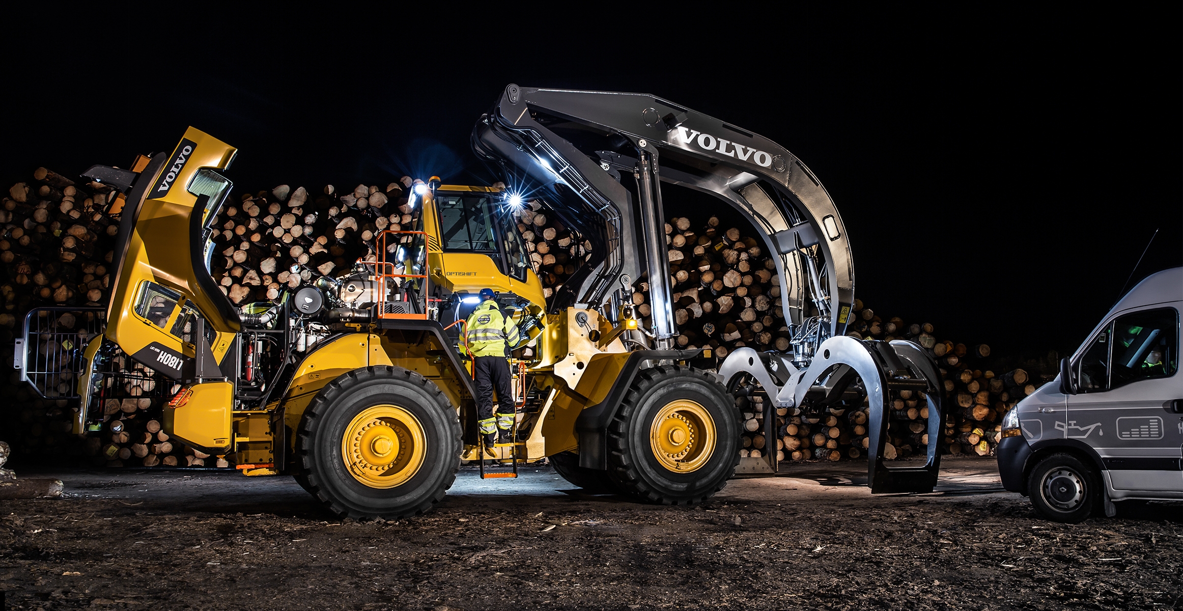 L180H High-Lift | Wheel Loaders | Overview | Volvo Construction Equipment