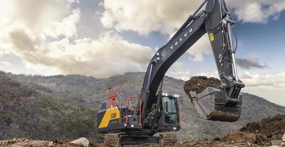 Escavadeira Volvo EC260