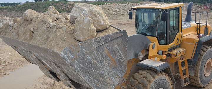 Use High Machine Evaluating High-Hour Used Equipment - The Scoop