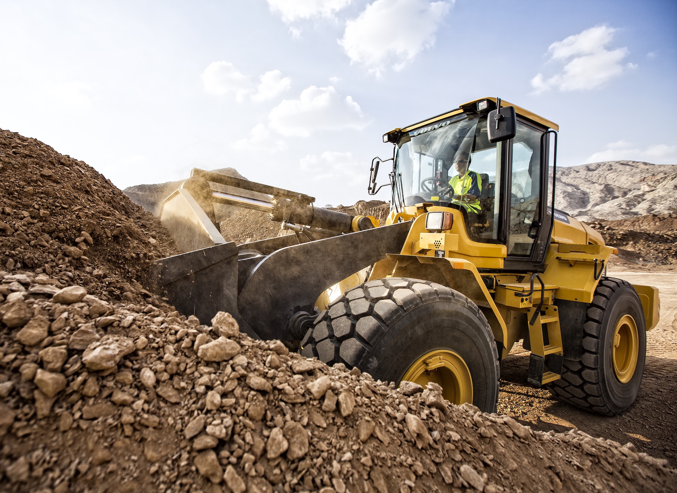 Volvo L120G Wheel Loader 
