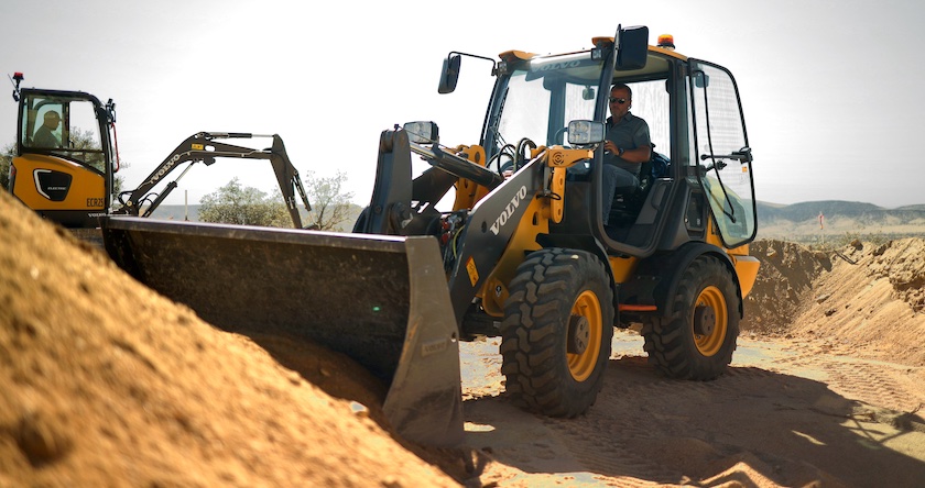 Volvo Compact Electric Equipment