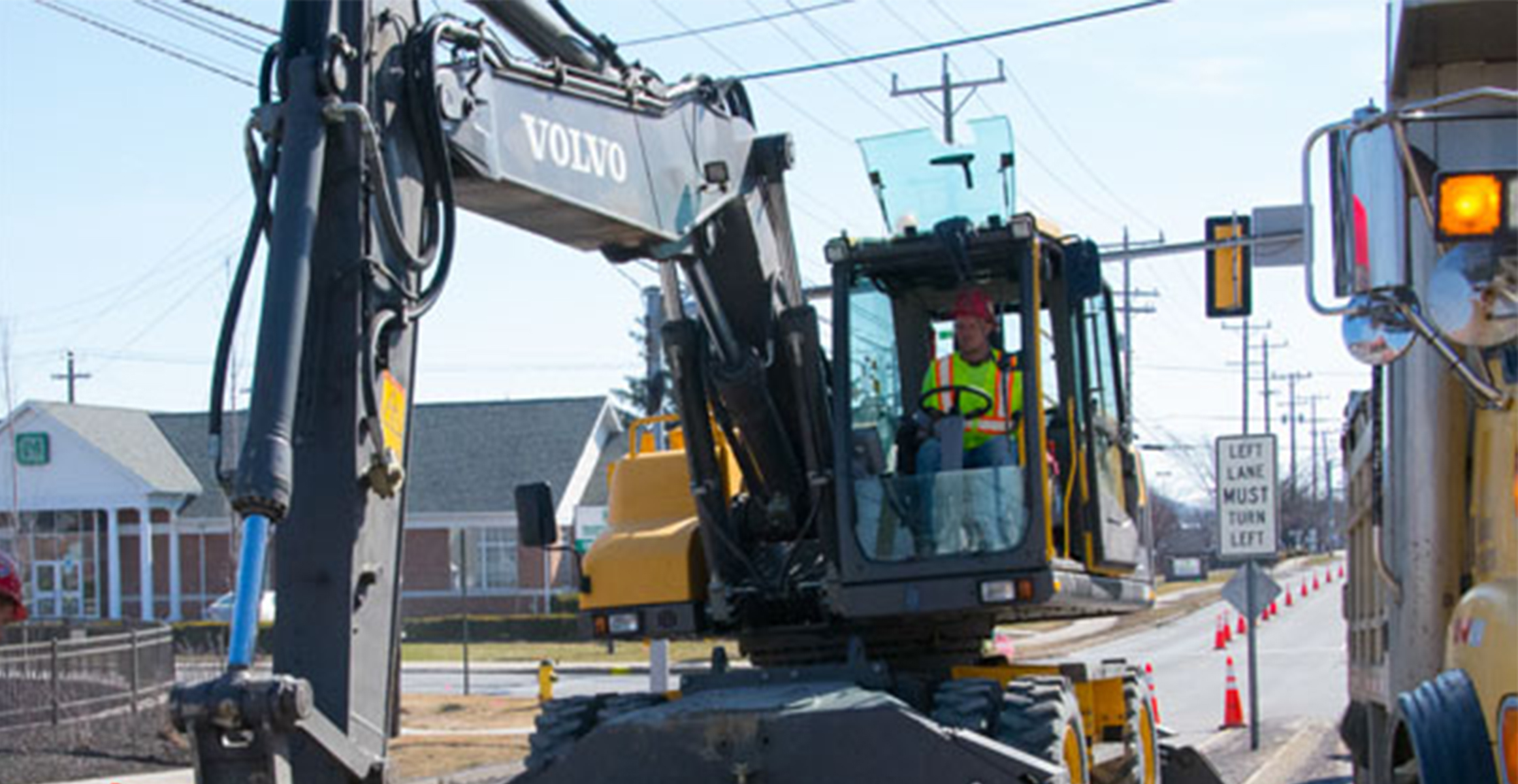 Allegheny Contracting uses a Volvo EW180 wheeled excavator in Pennsylvania