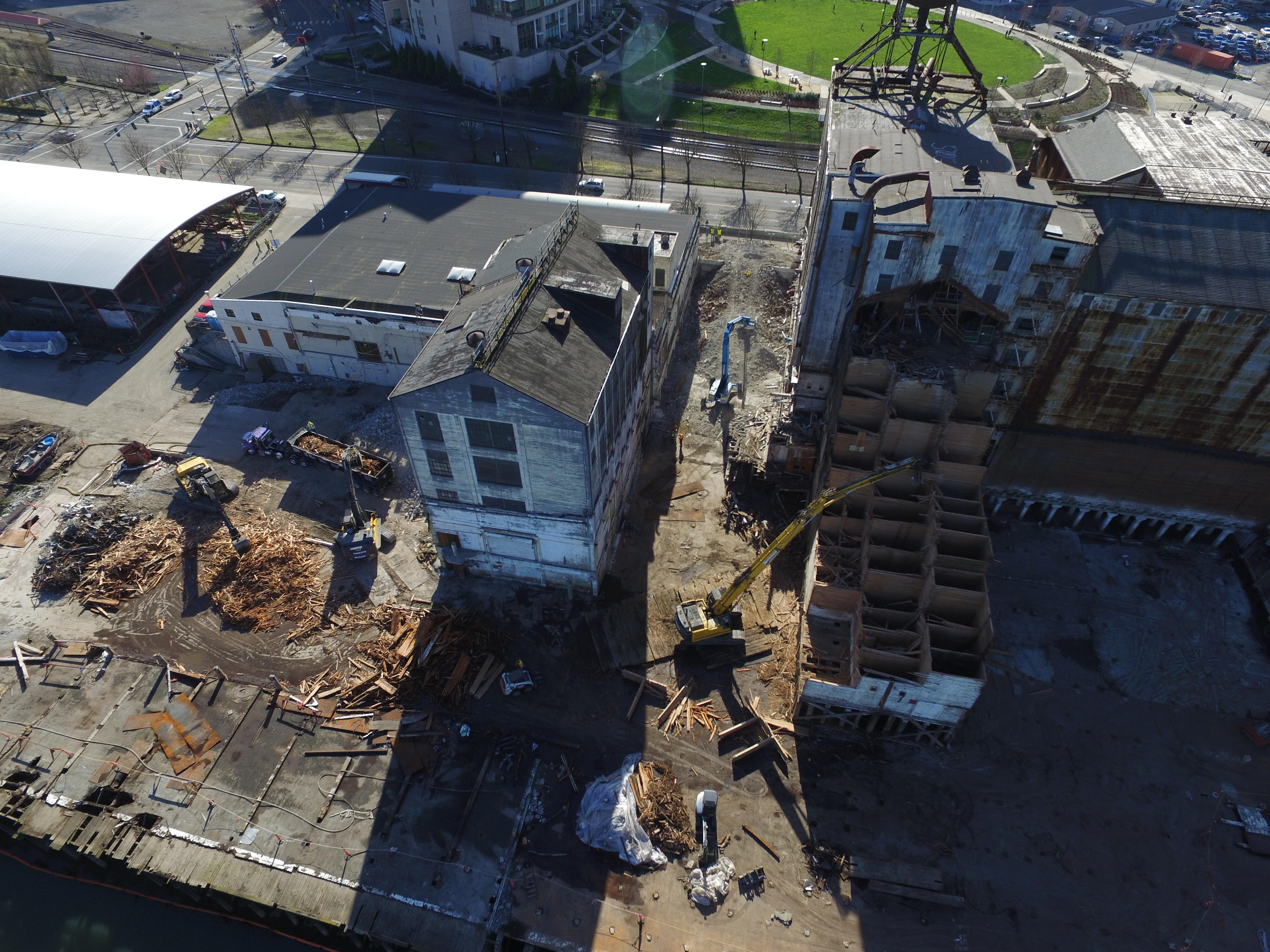 Northwest Demolition uses Volvo excavators on a demolition site