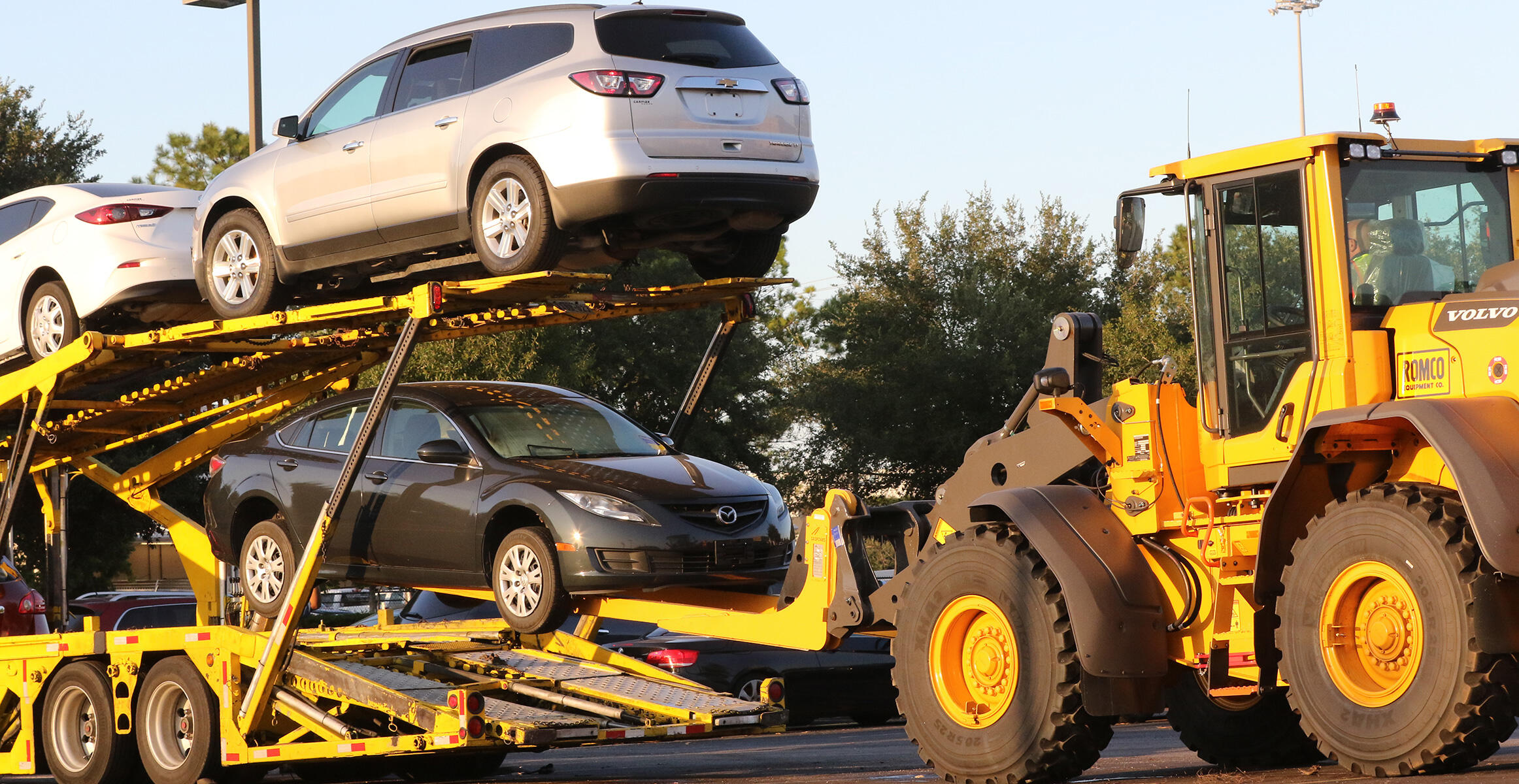 Volvo Front end Loader at Insurance Auto Auctions in Houston, TX