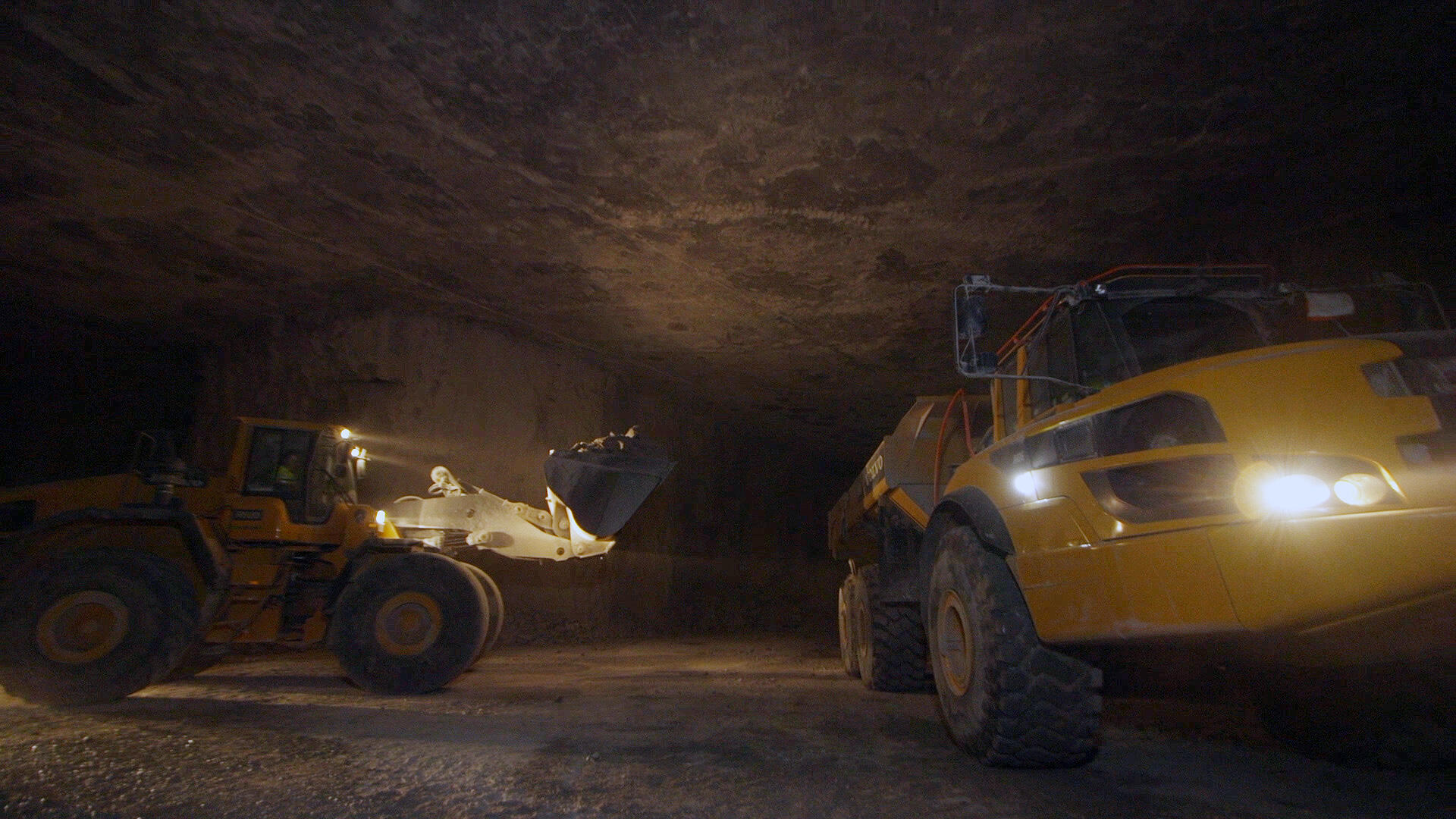 Volvo Front End Loader and Articulate Truck at Sterling Mine 