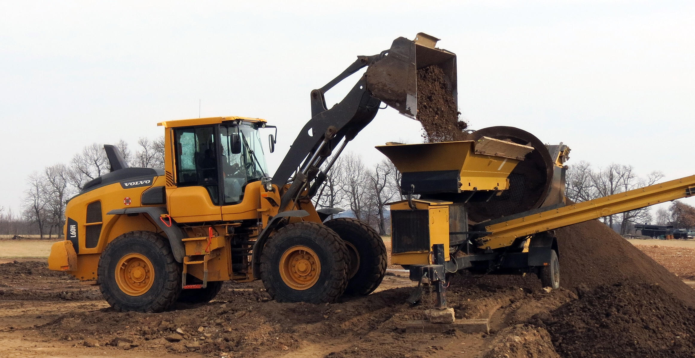 Volvo L60 wheel loader at Chev's Trucking in Lowell, Arkansas