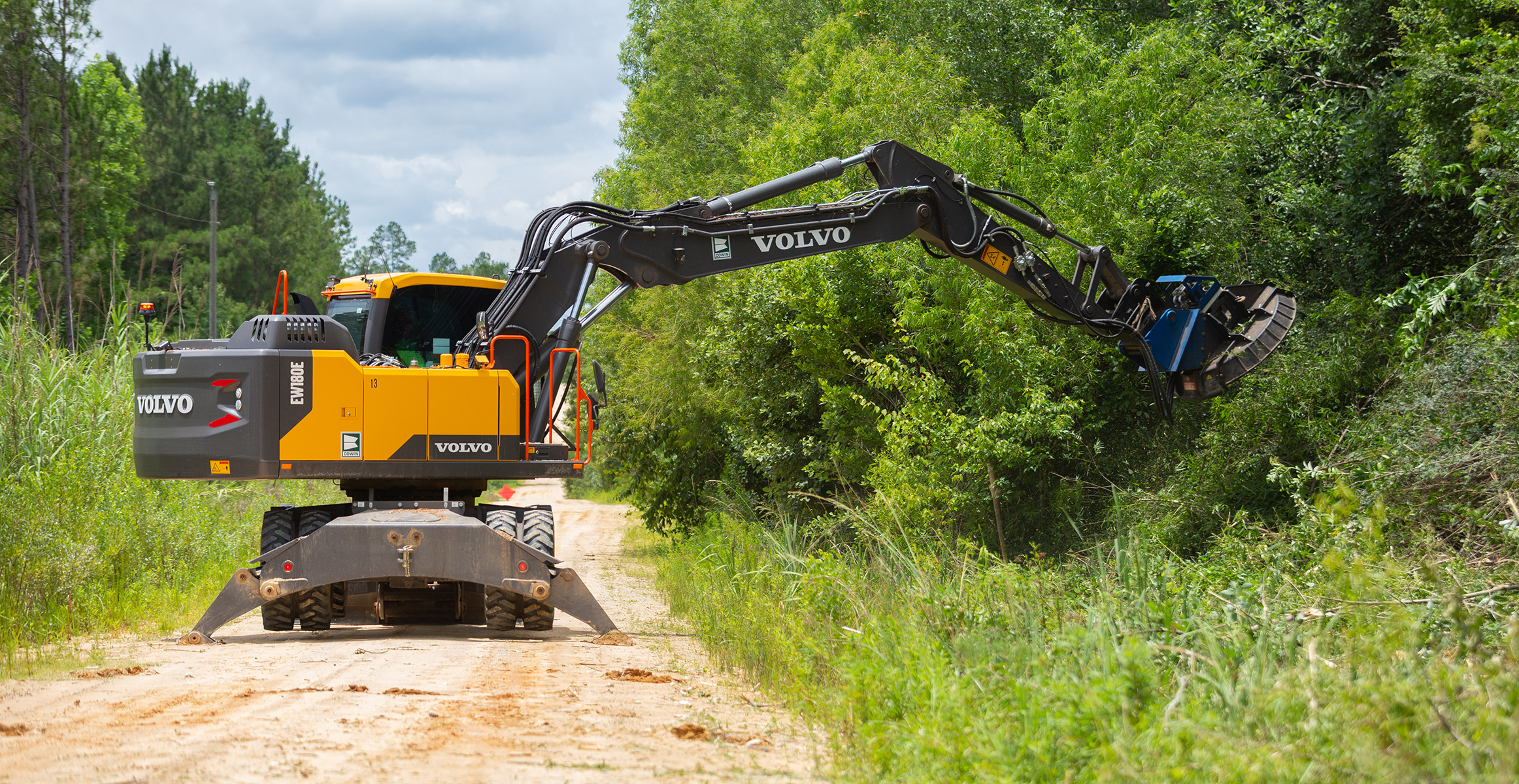 Volvo Wheeled Excavator Sourcewell Covington County, Alabama