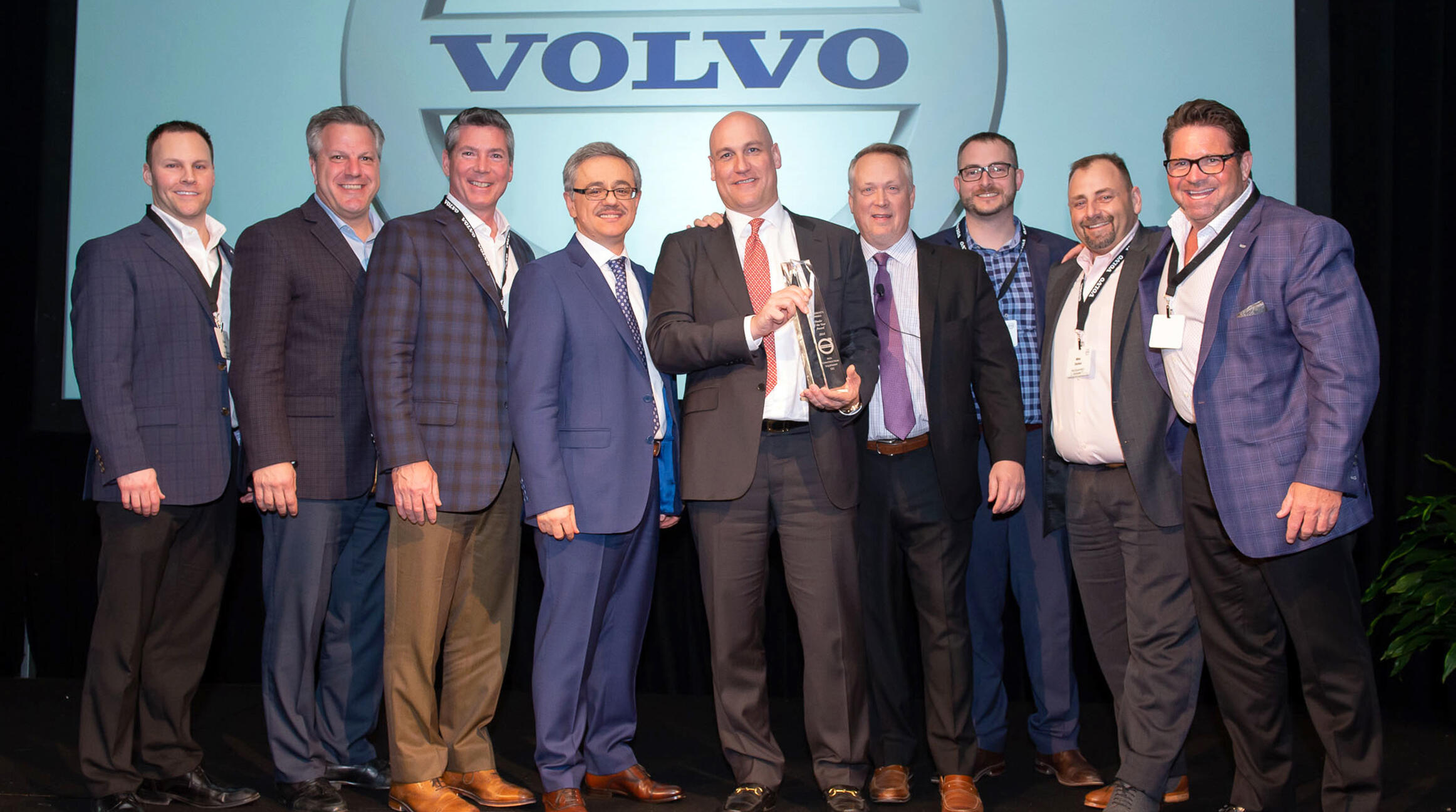 Volvo CE names Alta Equipment 2018 Dealer of the Year