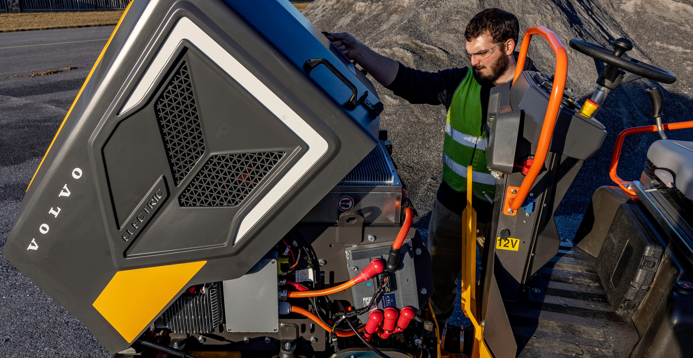 Its zero-emission operation makes the DD25 Electric ideal for sensitive or urban environments