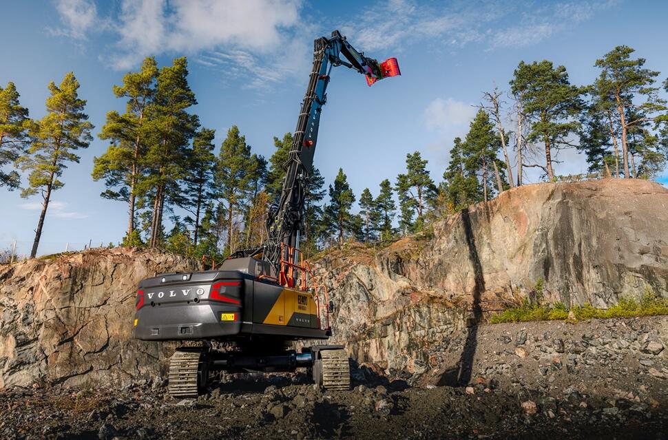 Volvo EC400 High Reach excavator