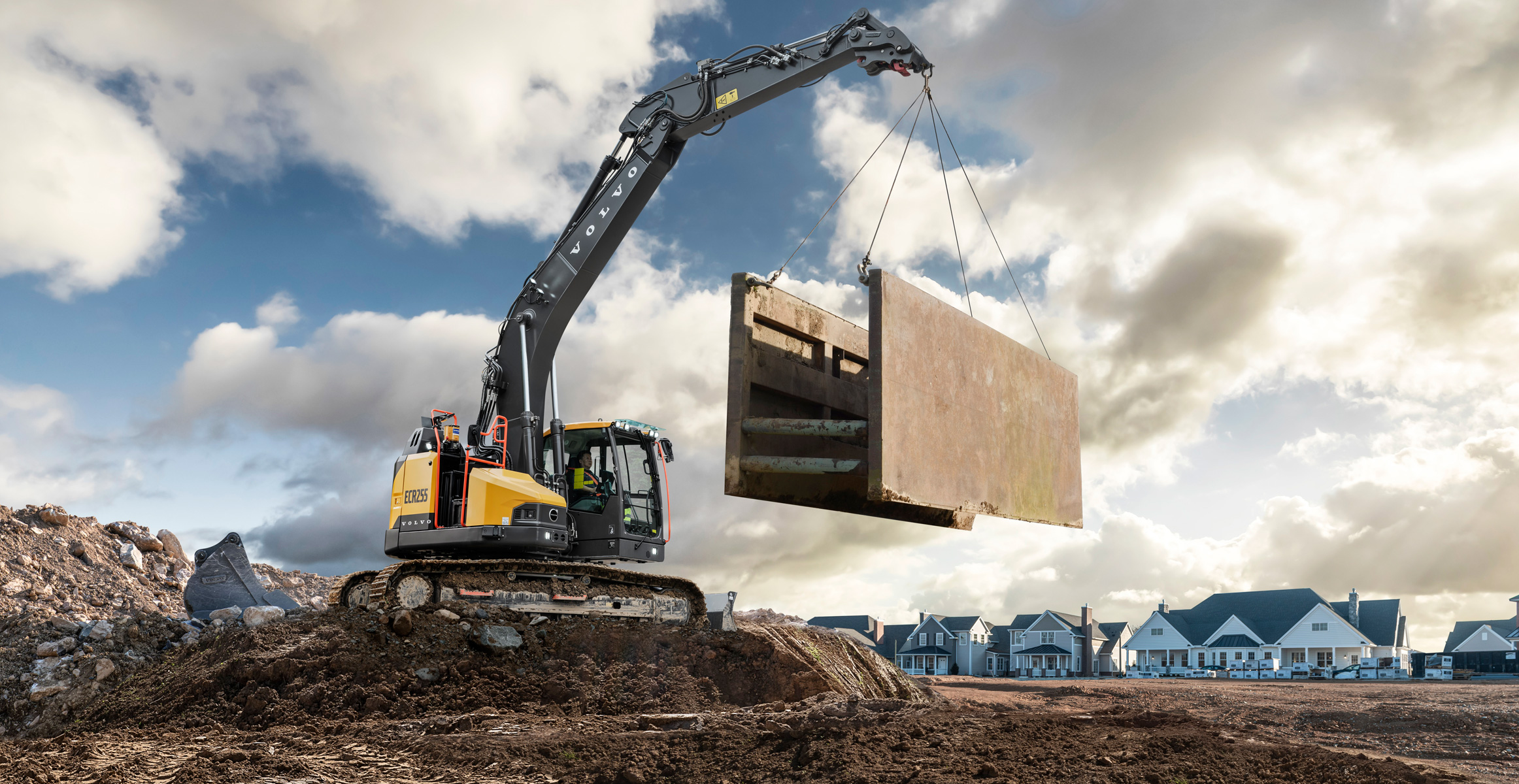 Volvo ECR255 Short Swing Excavator