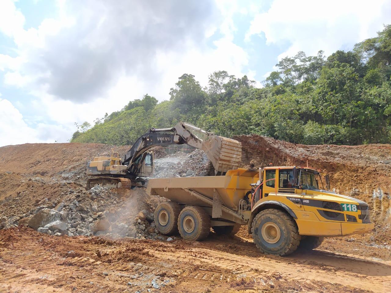 Volvo machines working at the IMK gold mine in Central Kalimantan, Indonesia