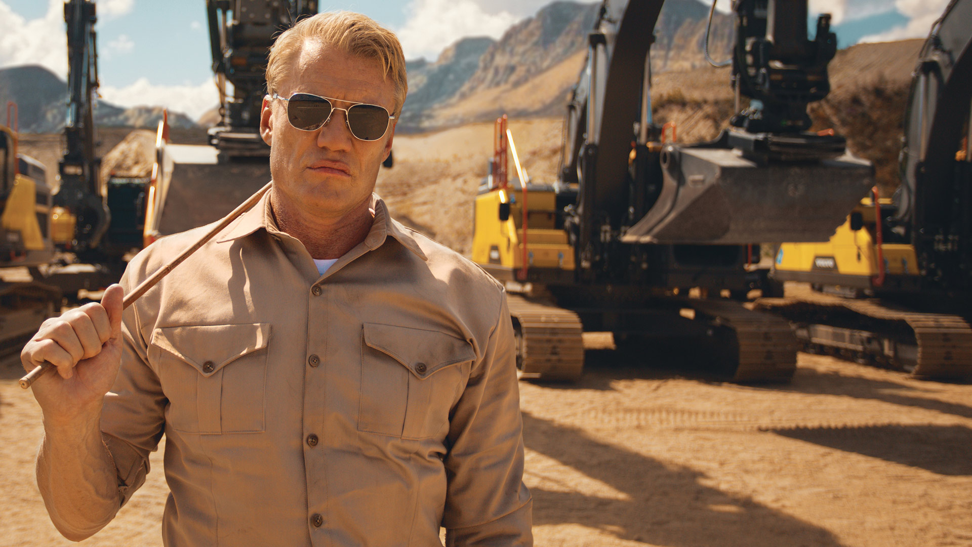Dolph Lundgren, drill instructor Volvo Excavators for any challenge