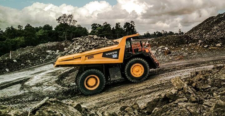 Volvo CE unveils lighter-bodied R100E for Indonesian market