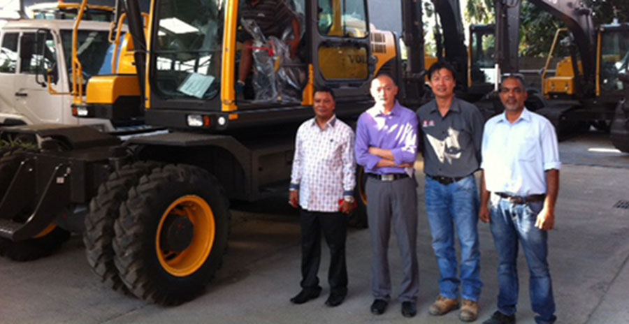 Timor-Leste dealer and sells first excavator