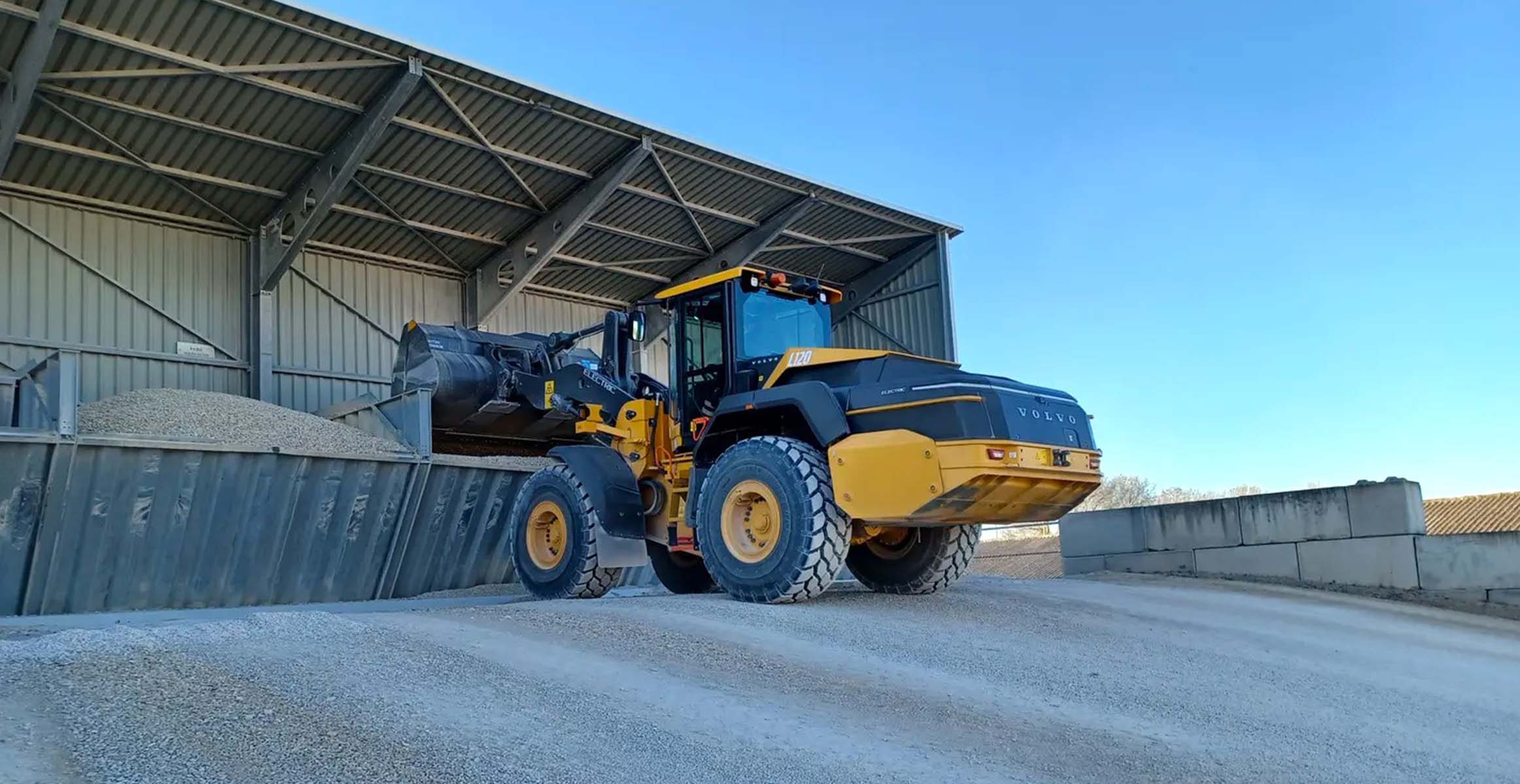 France welcomes its first Volvo L120 Electric wheel loader