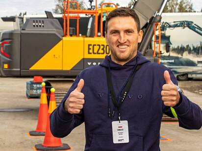 An excited machine operator during the Volvo Operators Club skill competition.
