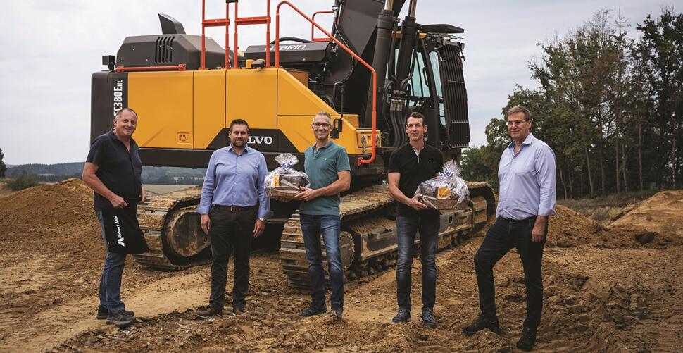 Hybrid EC380E bei Eichstetter