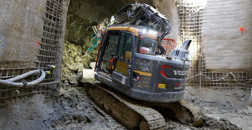 Tunnelbagger Volvo ECR145