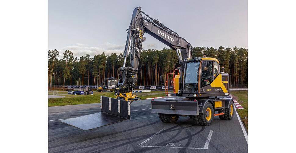 Volvo CE safety recovery solution 