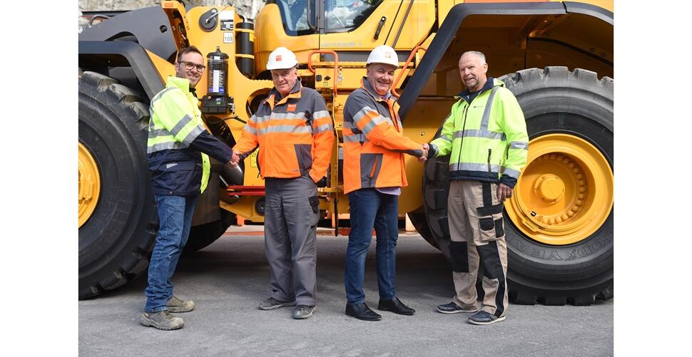 Volvo Radlader L260H Balmholz