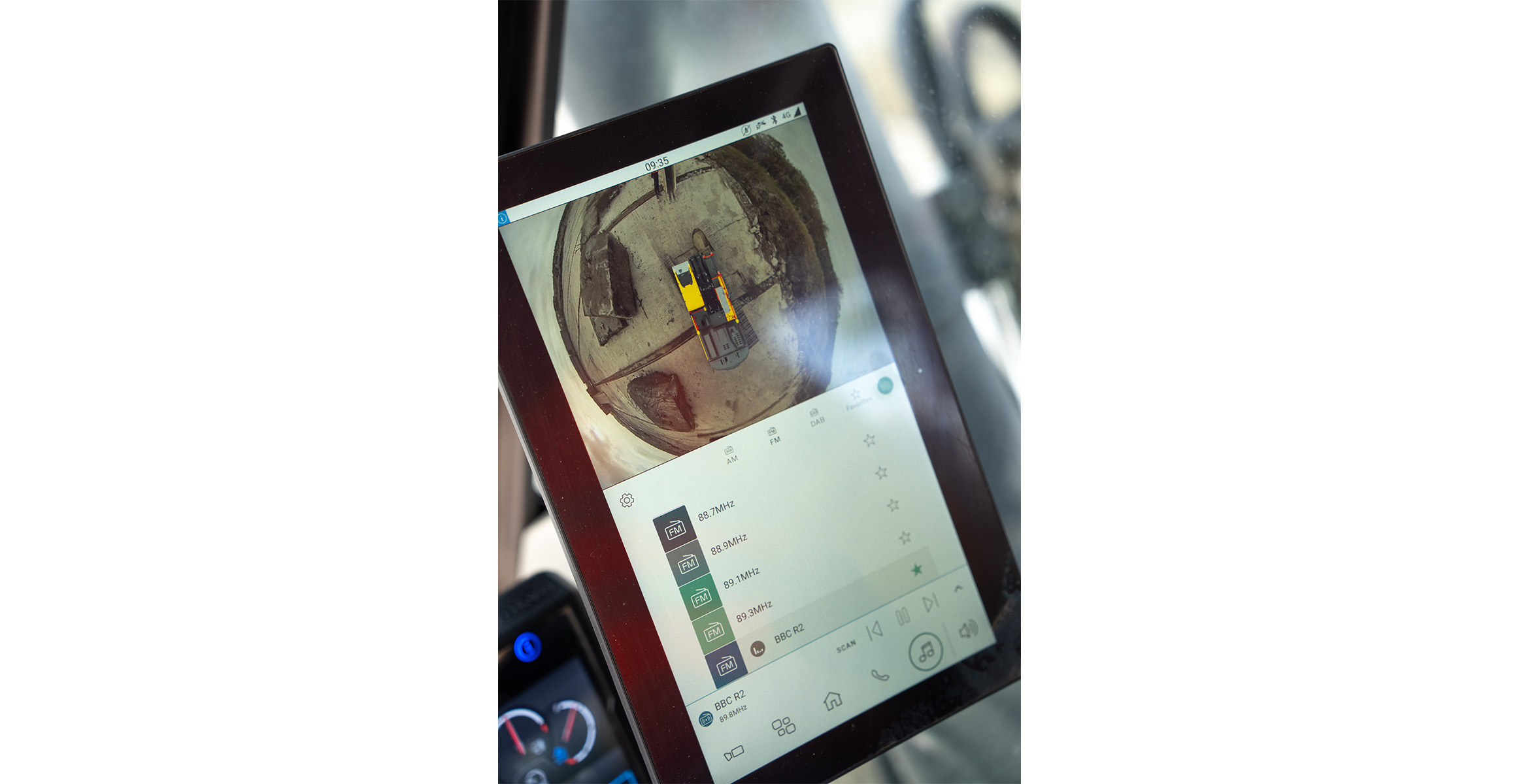 New generation Volvo EC500 takes on tough demolition challenge