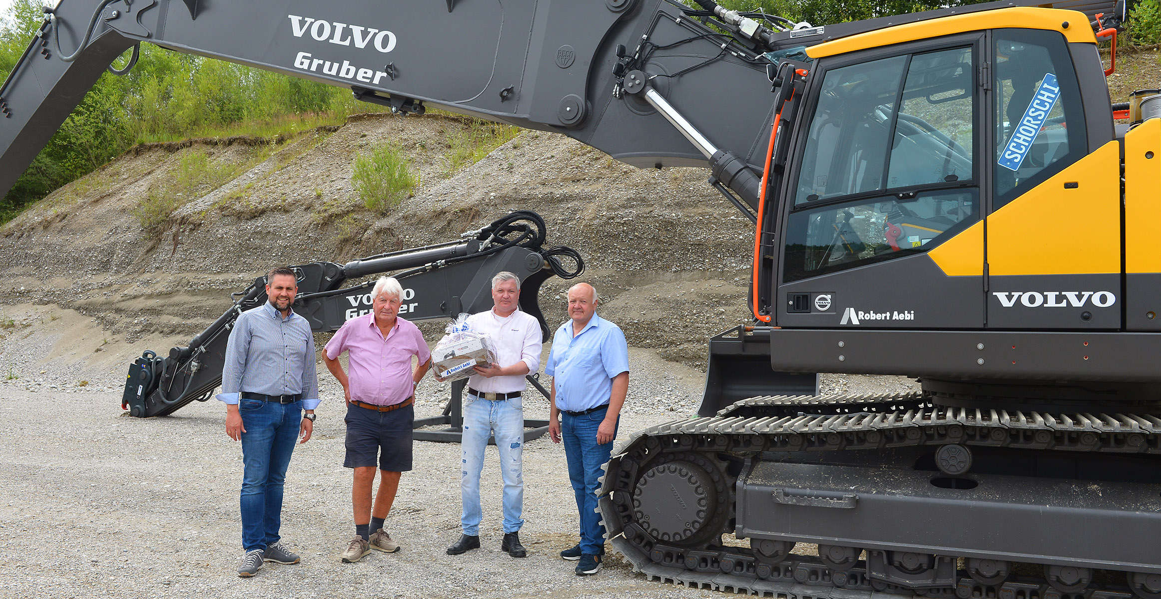Volvo EC380E Hybrid - Long Boom