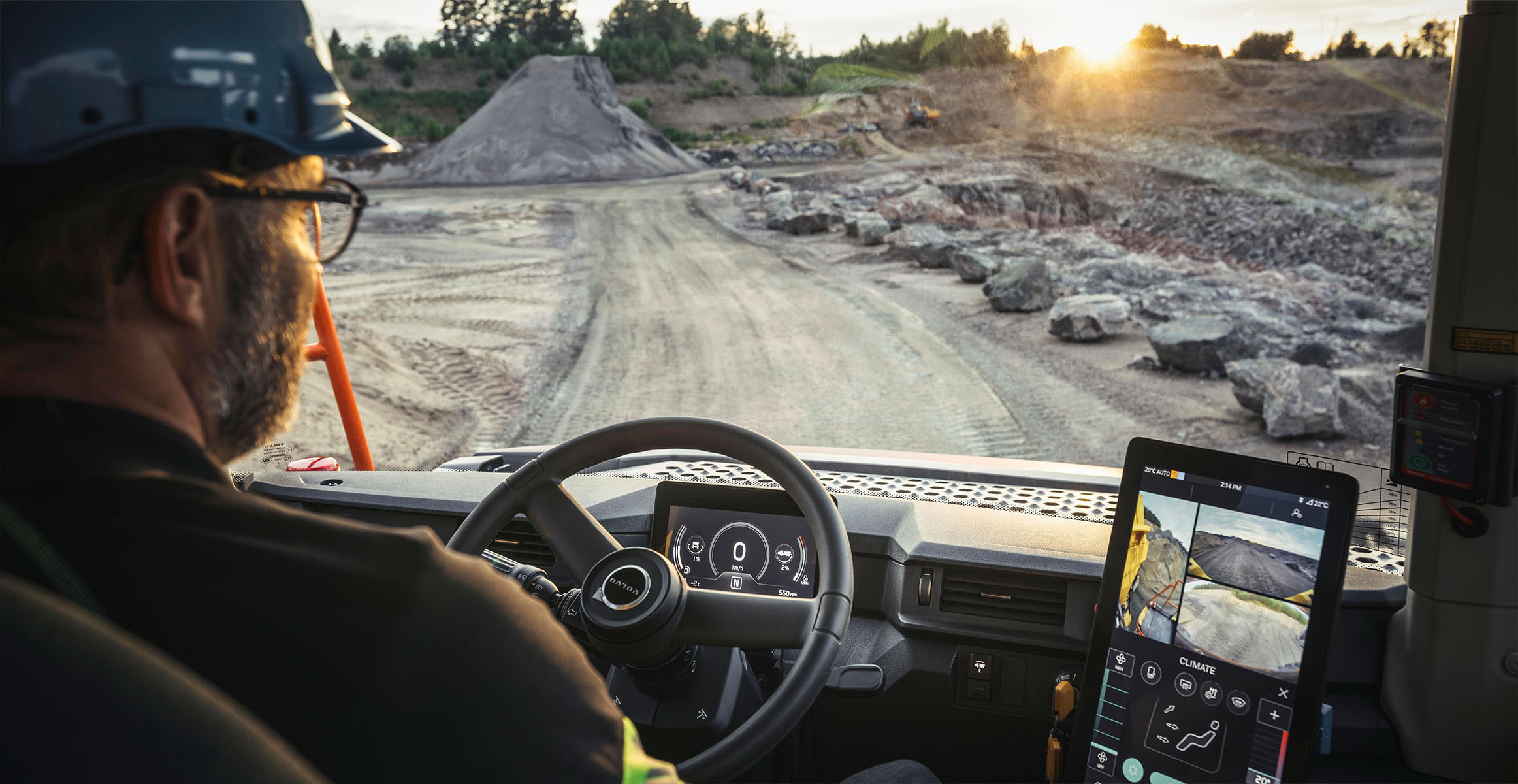 Neue Generation von knickgelenkten Dumpern von Volvo CE