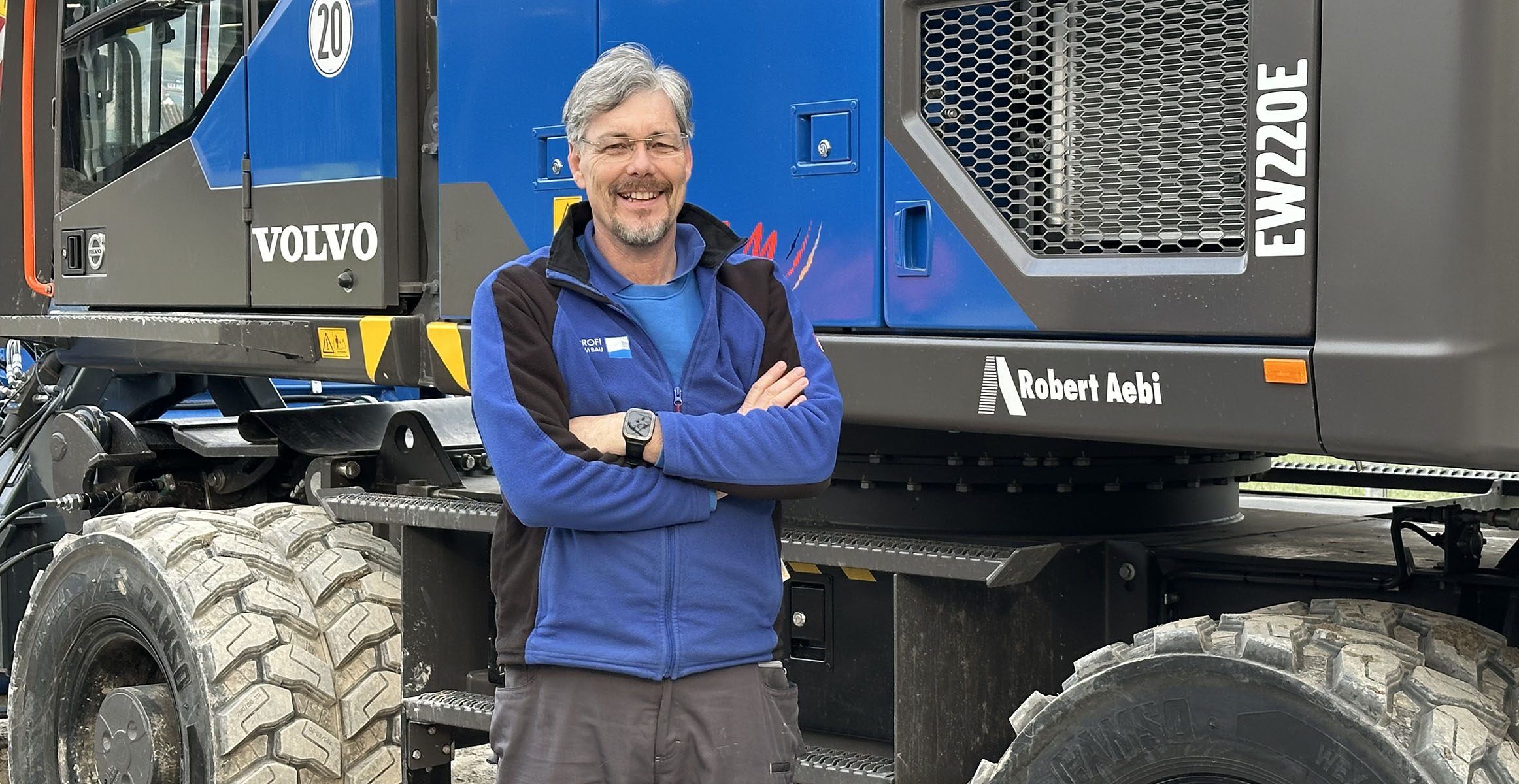 unique Volvo machine helps students learn the future of construction