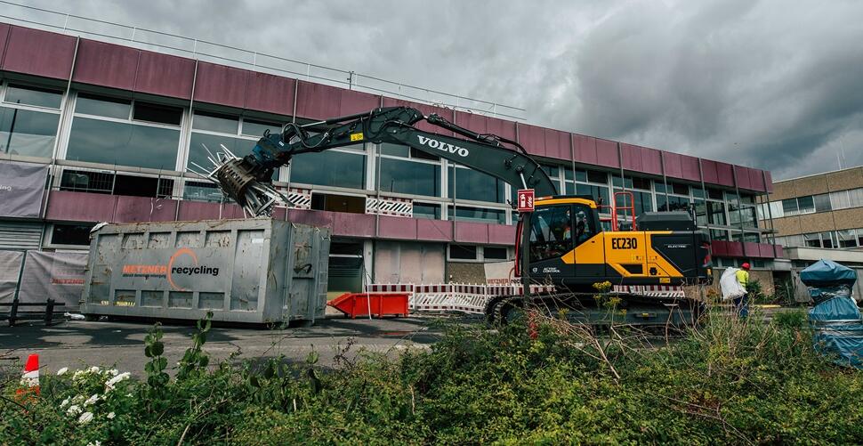 Bauprojekt mit Vorzeigecharakter Weltweit erster vollelektrischer Rückbau realisiert