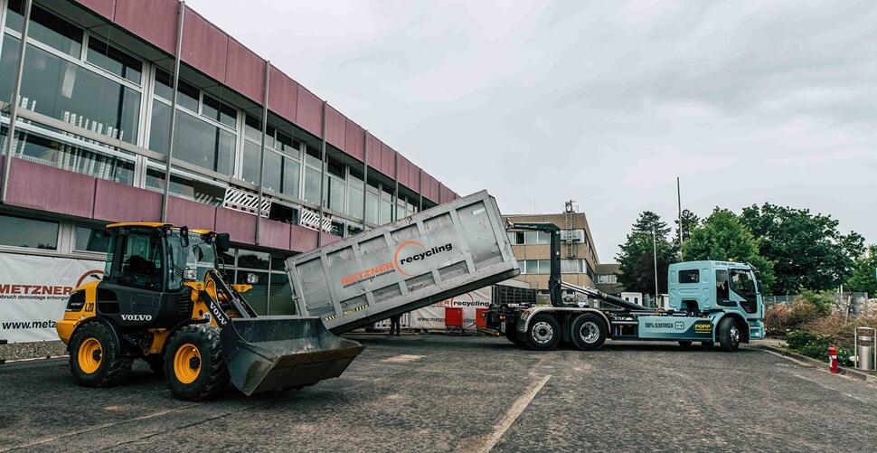 Bauprojekt mit Vorzeigecharakter Weltweit erster vollelektrischer Rückbau realisiert
