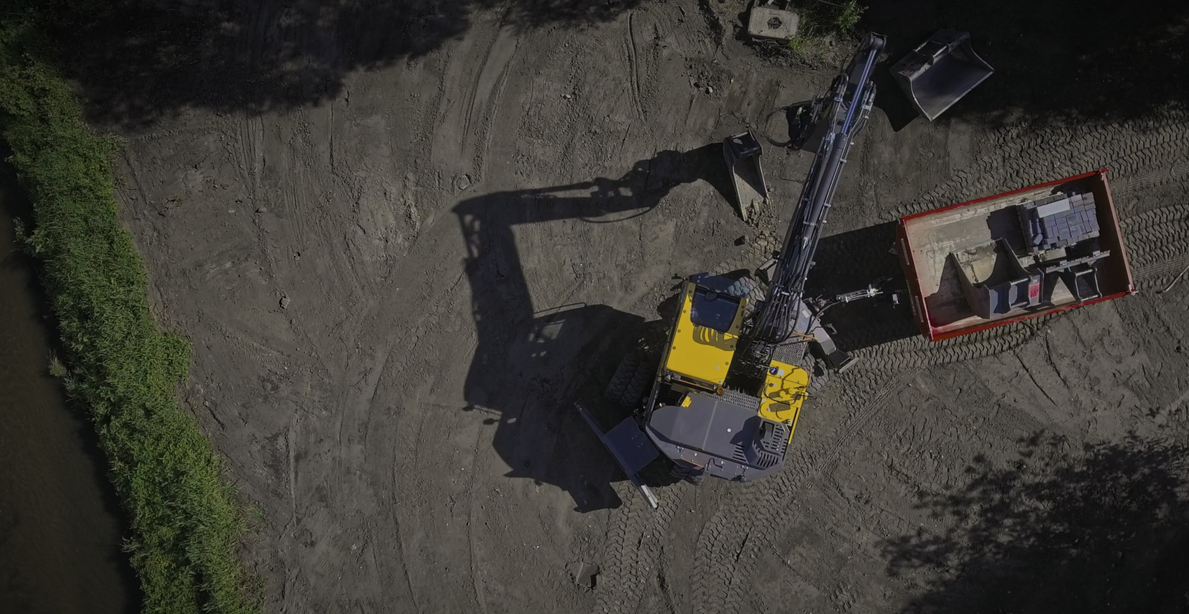 Koparka kołowa EWR170E w zestawie