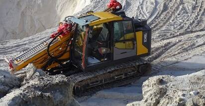 Koparka  Volvo EC140EL z wiertnicą