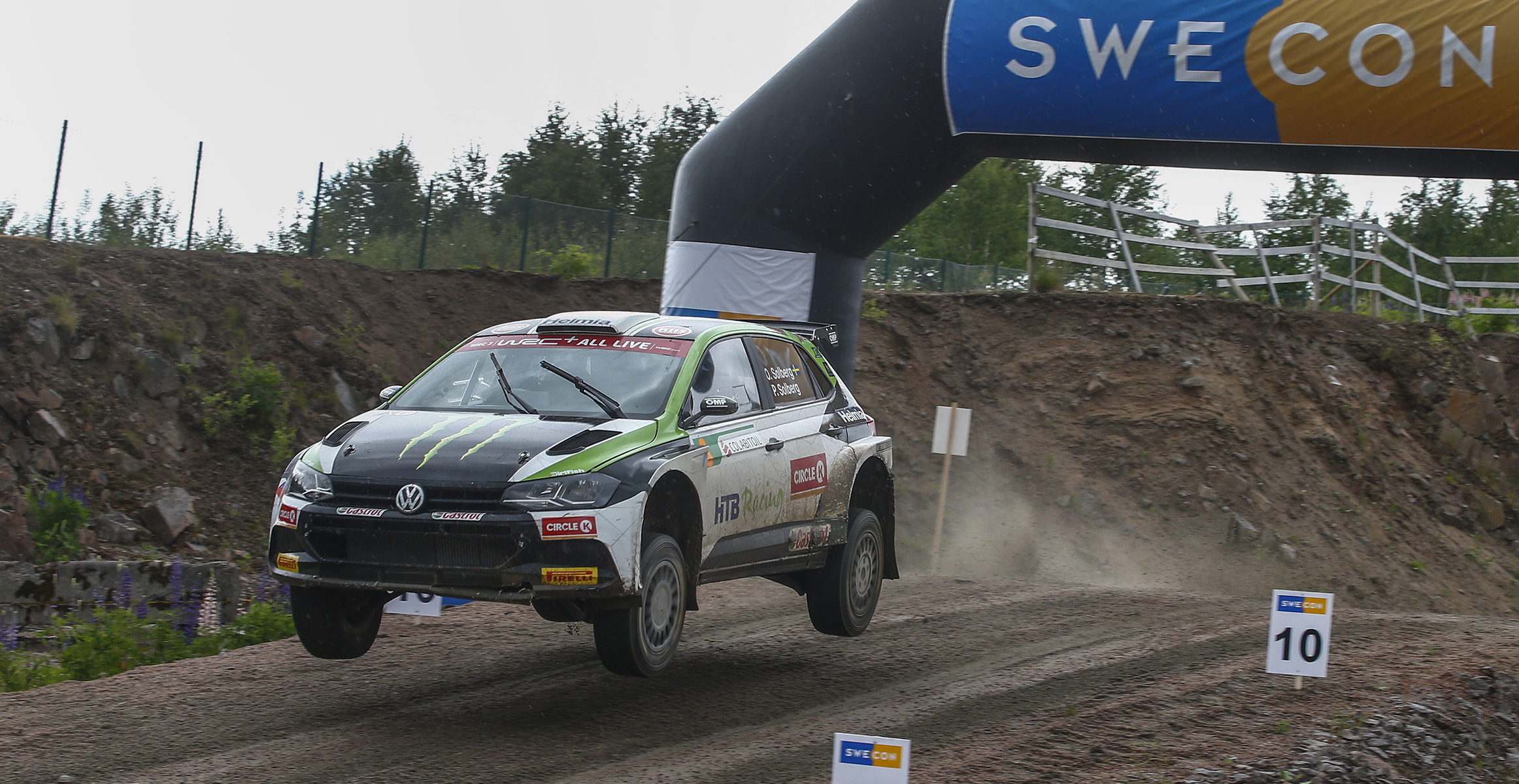 Oliver Solberg i Swecon Road to Rock Arena under Rallý Sweden Lockdown